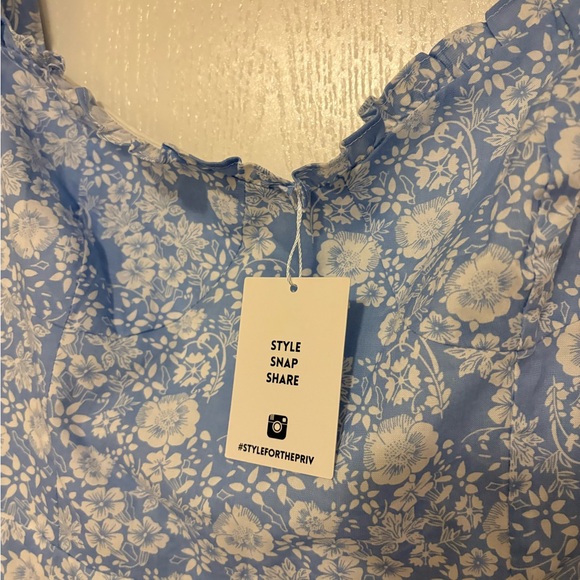 NWT PRIV Floral Blue & White Maxi Dress - Picture 5 of 13